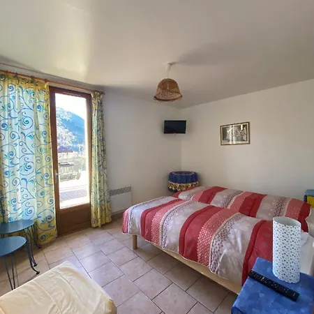 Ferme-auberge Le Cochon Du Madres