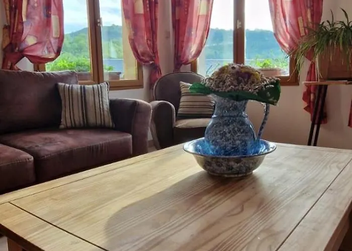 Ferme-auberge Le Cochon Du Madres 3*